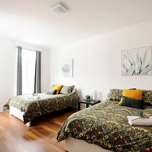  Apartment The 1810 - Spacious With Balcony - North Of